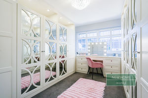 Photo 43- click for photo gallery